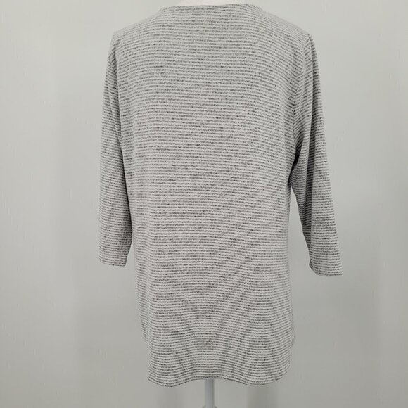 Matty M Extra Soft Stripe Twist Front Top - Picture 6 of 8